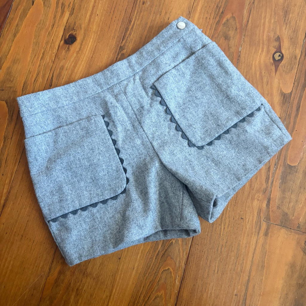 Jacadi Paris Wool Blend Scallop Trim Shorts Gray Size 36m (3t)
